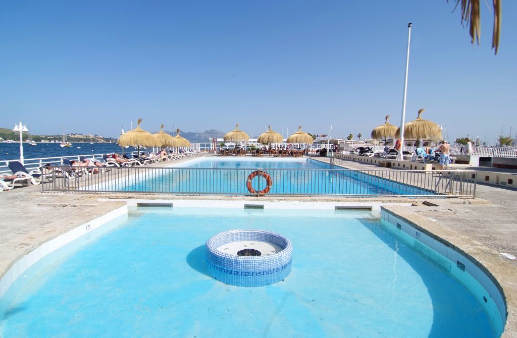 Hoposa Daina Apartamentos Port de Pollença Exteriör bild