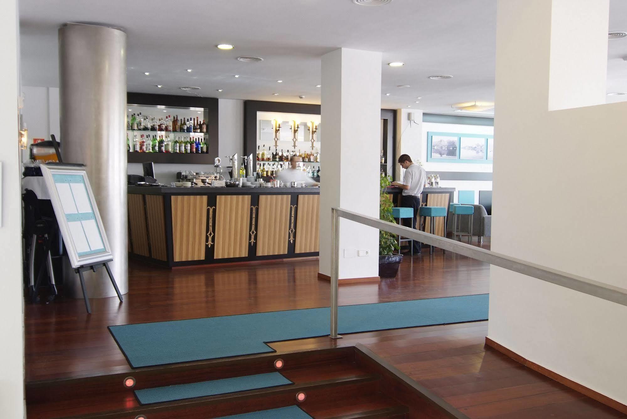 Hoposa Daina Apartamentos Port de Pollença Exteriör bild